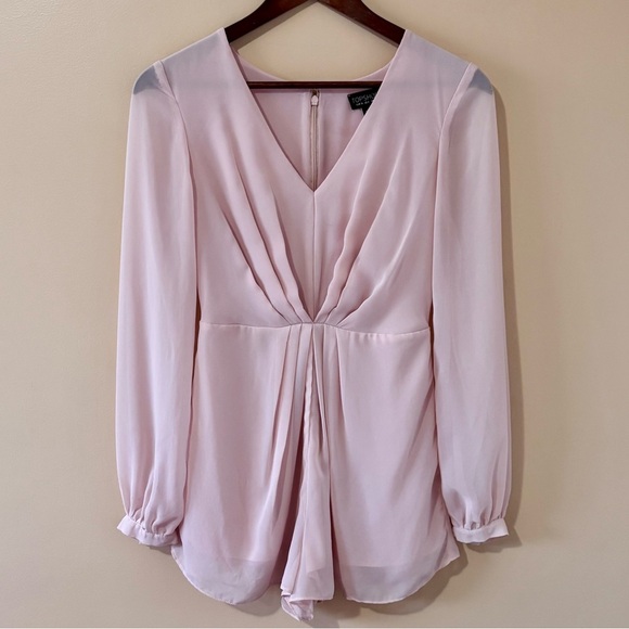 TOPSHOP| Enchanting Pale Pink V-Neck Chiffon Shorts Romper w/Long Sleeves Sz 4 - Picture 1 of 8